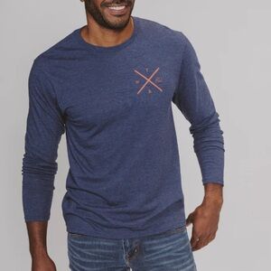 New Mountain Bear Long Sleeve T-Shirt With No Tags